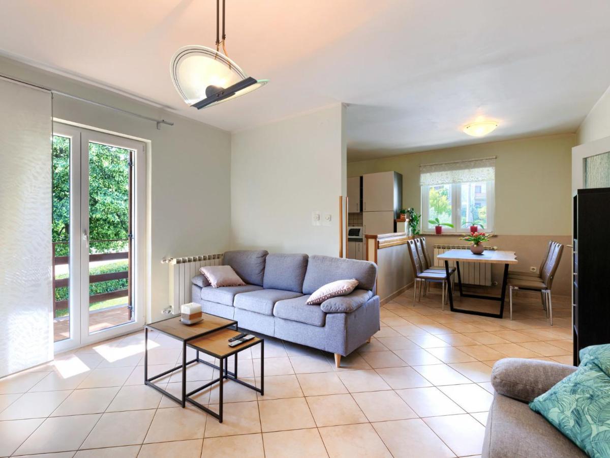 Holiday Home Carlo - Ipc102 By Interhome Pićan المظهر الخارجي الصورة